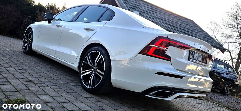Volvo S60 T4 R-Design - 22