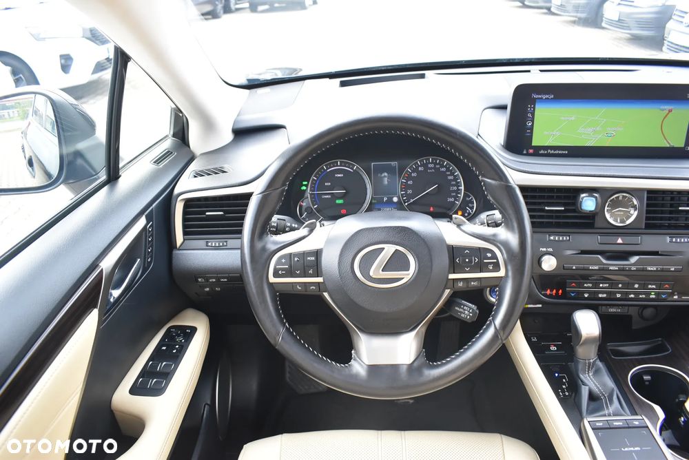 Lexus RX - 23