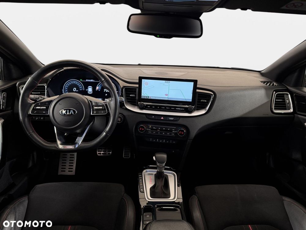 Kia ProCeed - 18