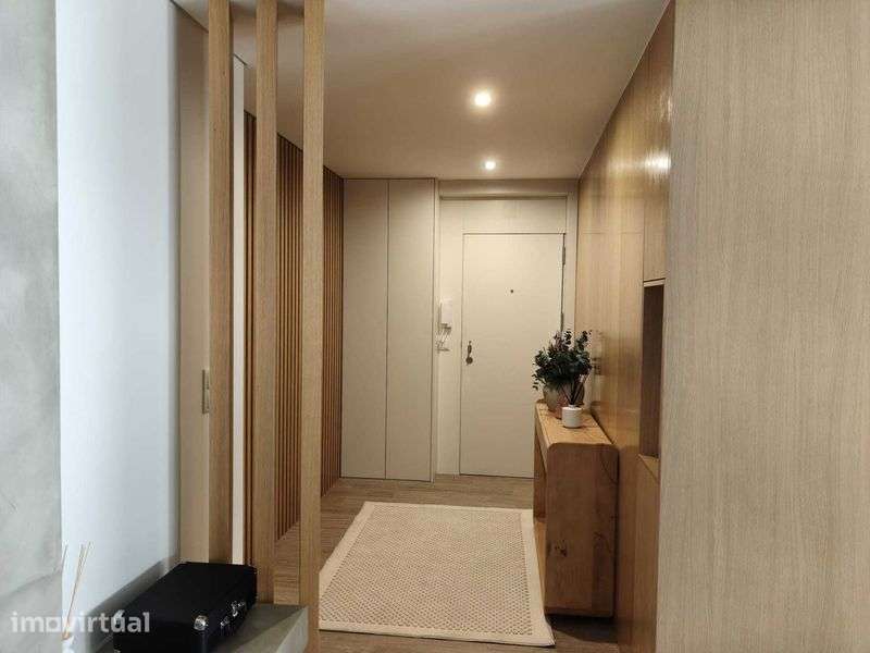 APARTAMENTO T3 totalmente renovado | Braga - Grande imagem: 2/12