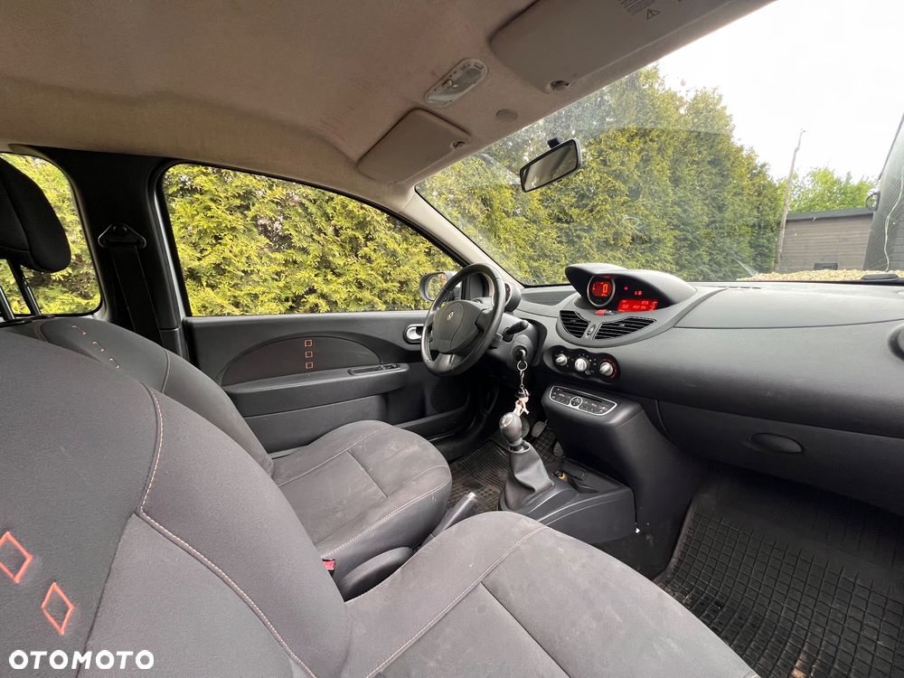 Renault Twingo - 11