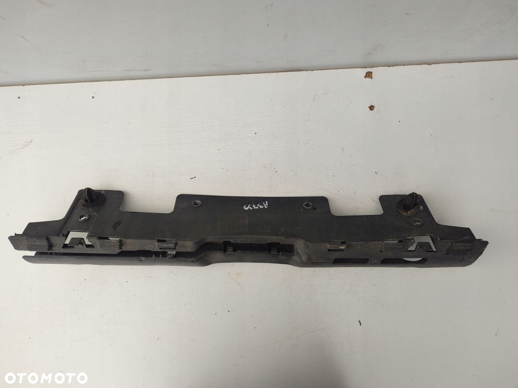 Mocowanie zderzaka tył ślizg RENAULT CLIO III LIFT 8200290035 - 2