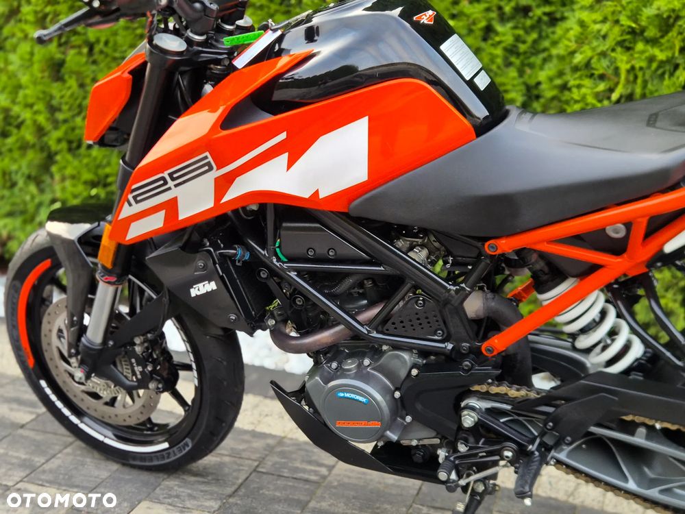 KTM Duke - 16