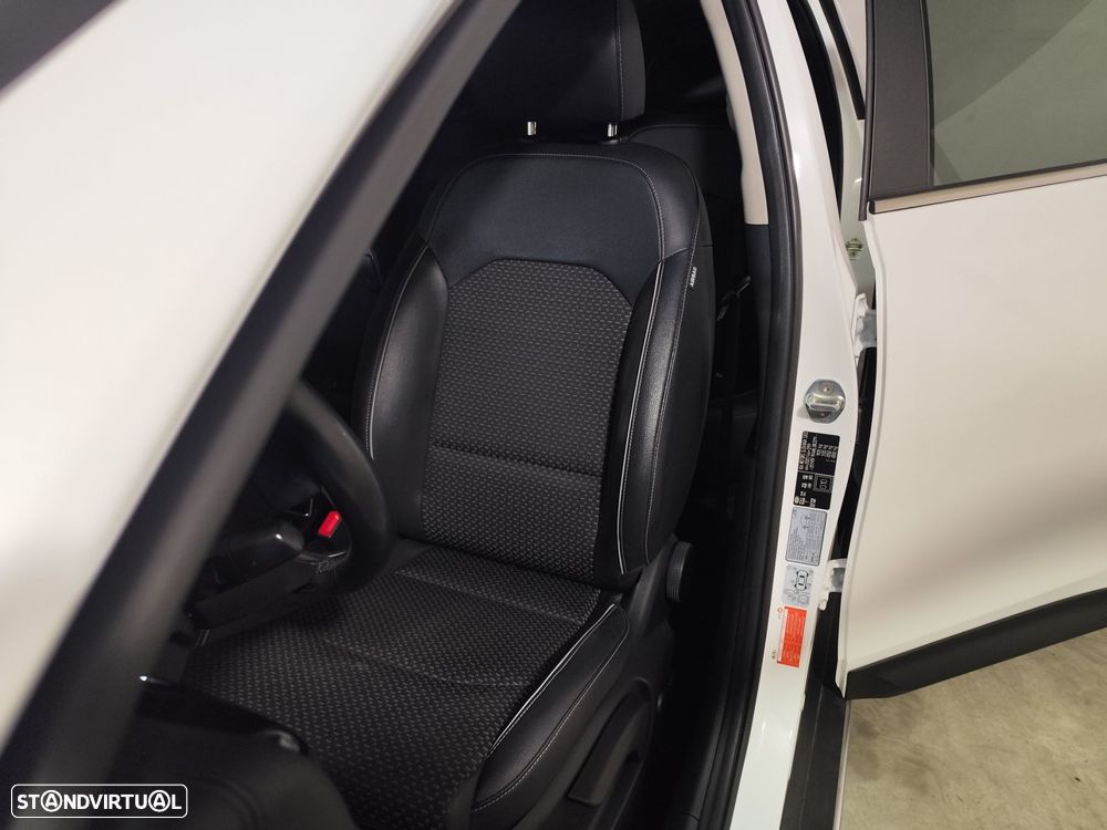 Kia XCeed 1.6 CRDi MHEV Drive - 23