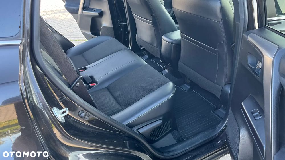 Toyota RAV4 Hybrid Style 4x4 - 15