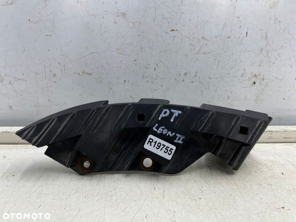 Ślizg Seat Leon 2 II 05-12r. prawe tylne mocowanie zderzaka wspornik prawy tył 1p0807378 - 1