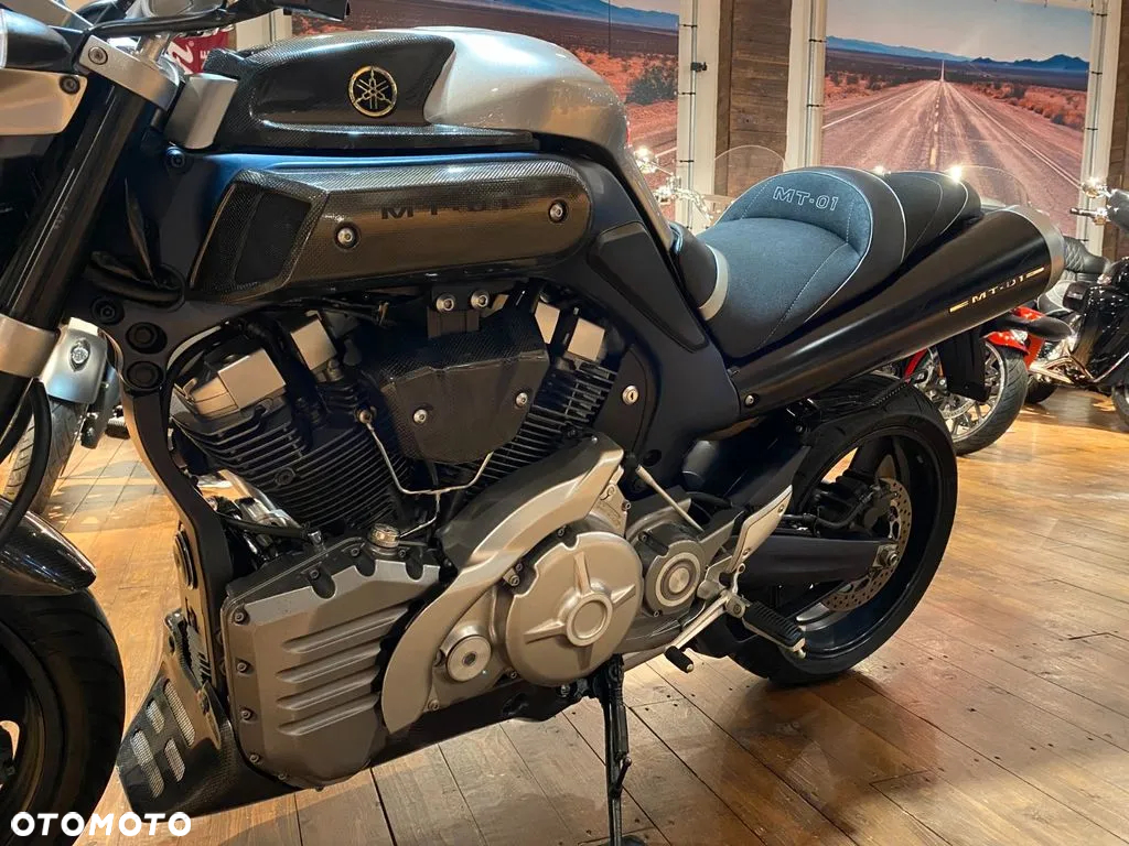 Yamaha MT - 3