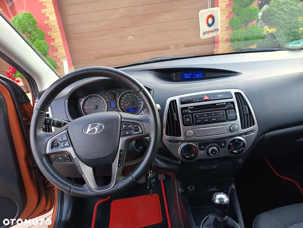Hyundai i20 1.2 Trend - 29