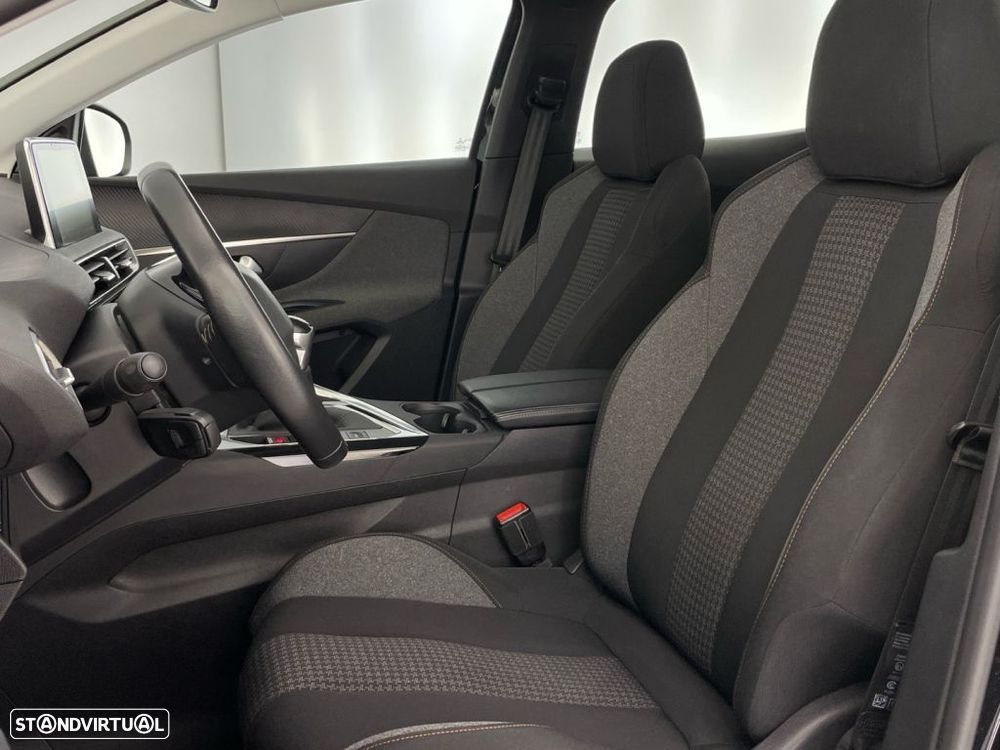 Peugeot 3008 1.2 PureTech Active Pack - 19