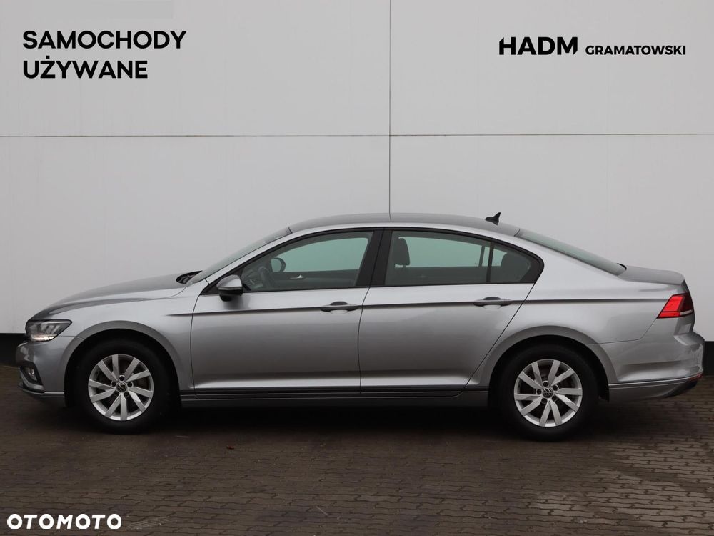 Volkswagen Passat - 3