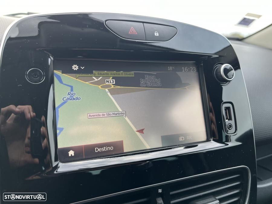 Renault Clio 1.5 dCi Limited EDition - 18