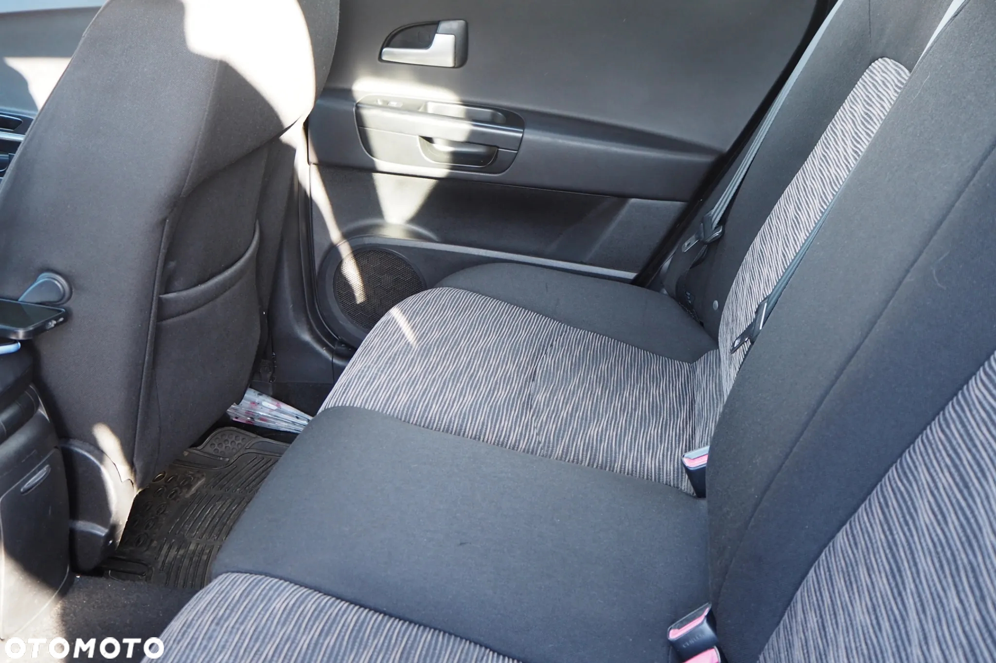 Kia Ceed Cee'd 1.6 Crdi Comfort + - 9