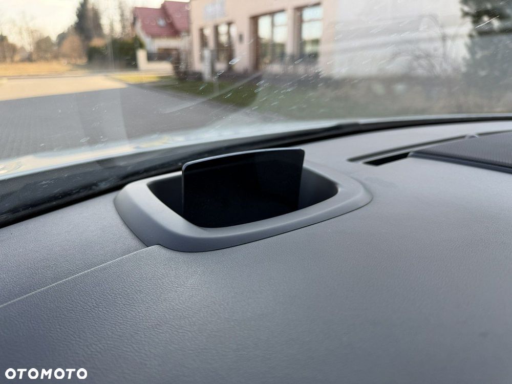 Peugeot 508 RXH 2.0 HDi HYbrid4 - 11