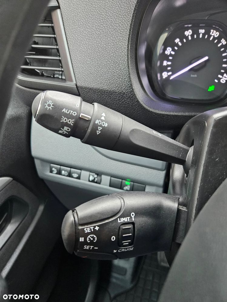 Peugeot Expert 2.0HDI - 14