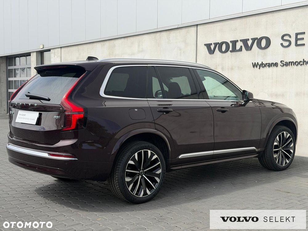 Volvo XC 90 - 9