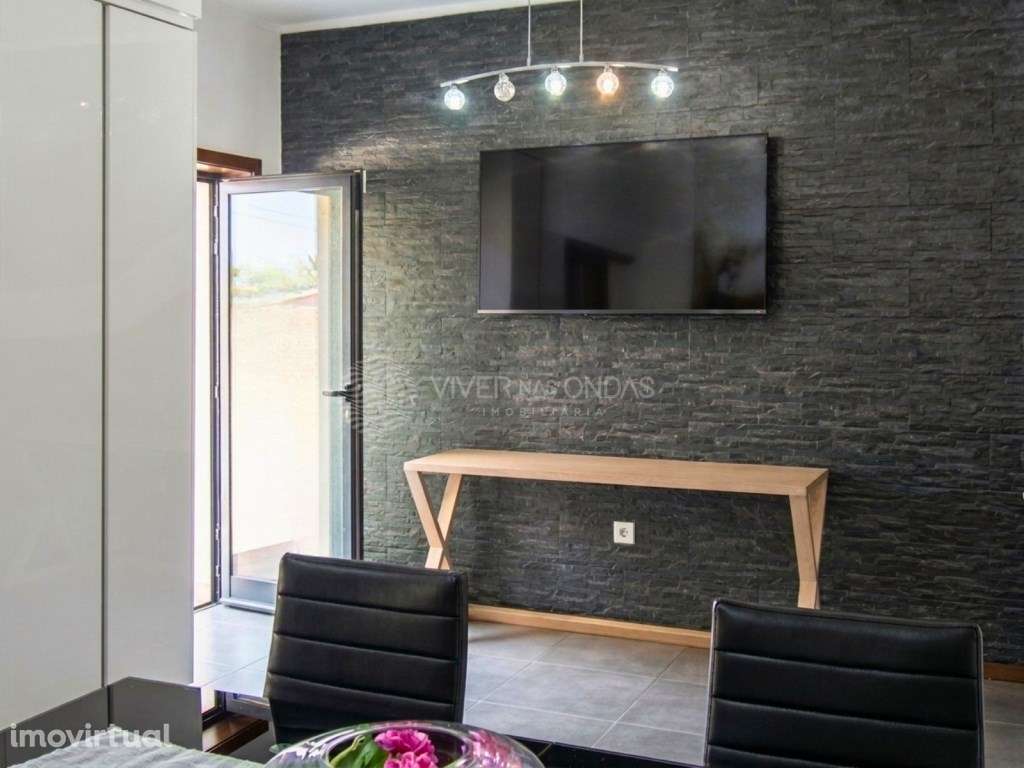 Moradia V3 | Garagem para 2 carros | Carvalhosa - Paços de Ferreira. - Grande imagem: 3/40