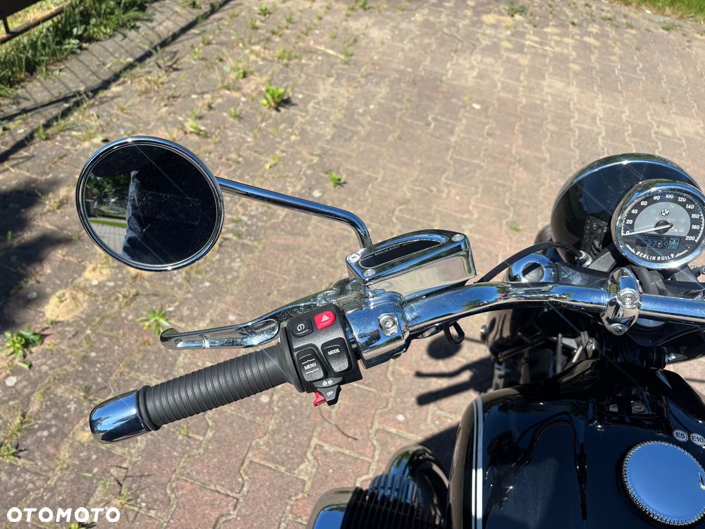 BMW R - 12
