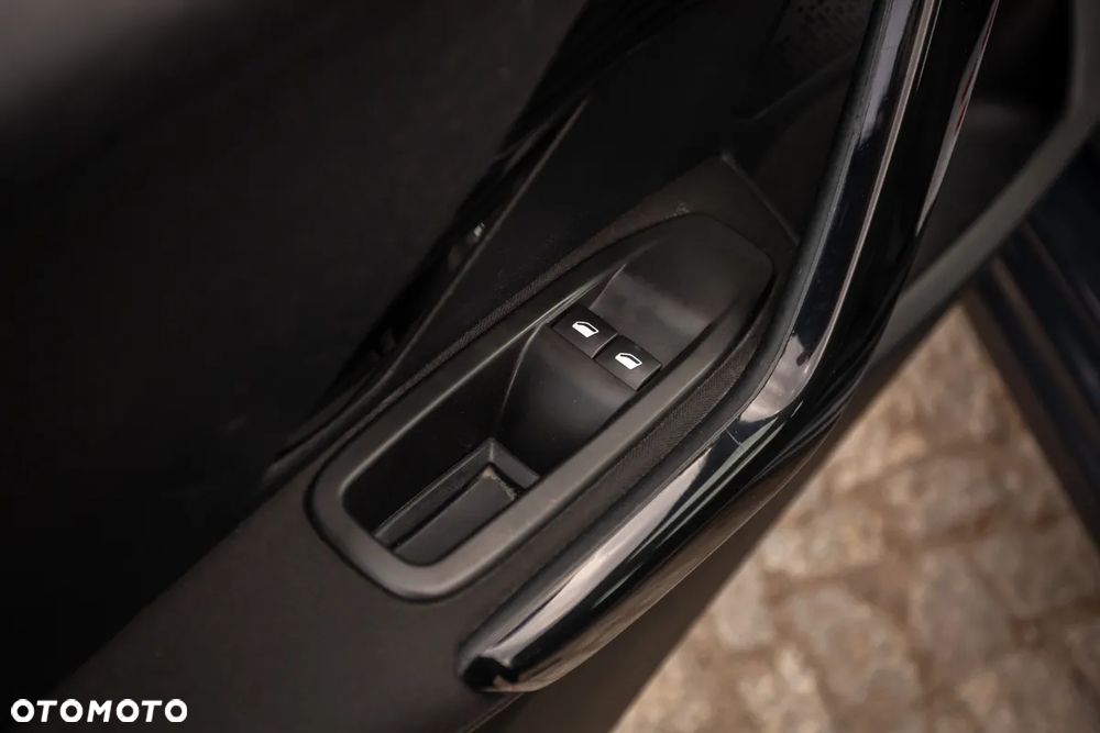 Peugeot 208 68 VTI Active - 24