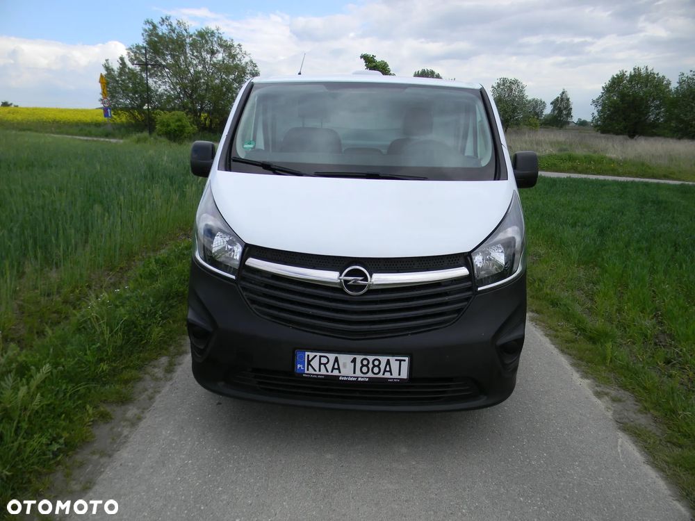 Opel Vivaro - 3