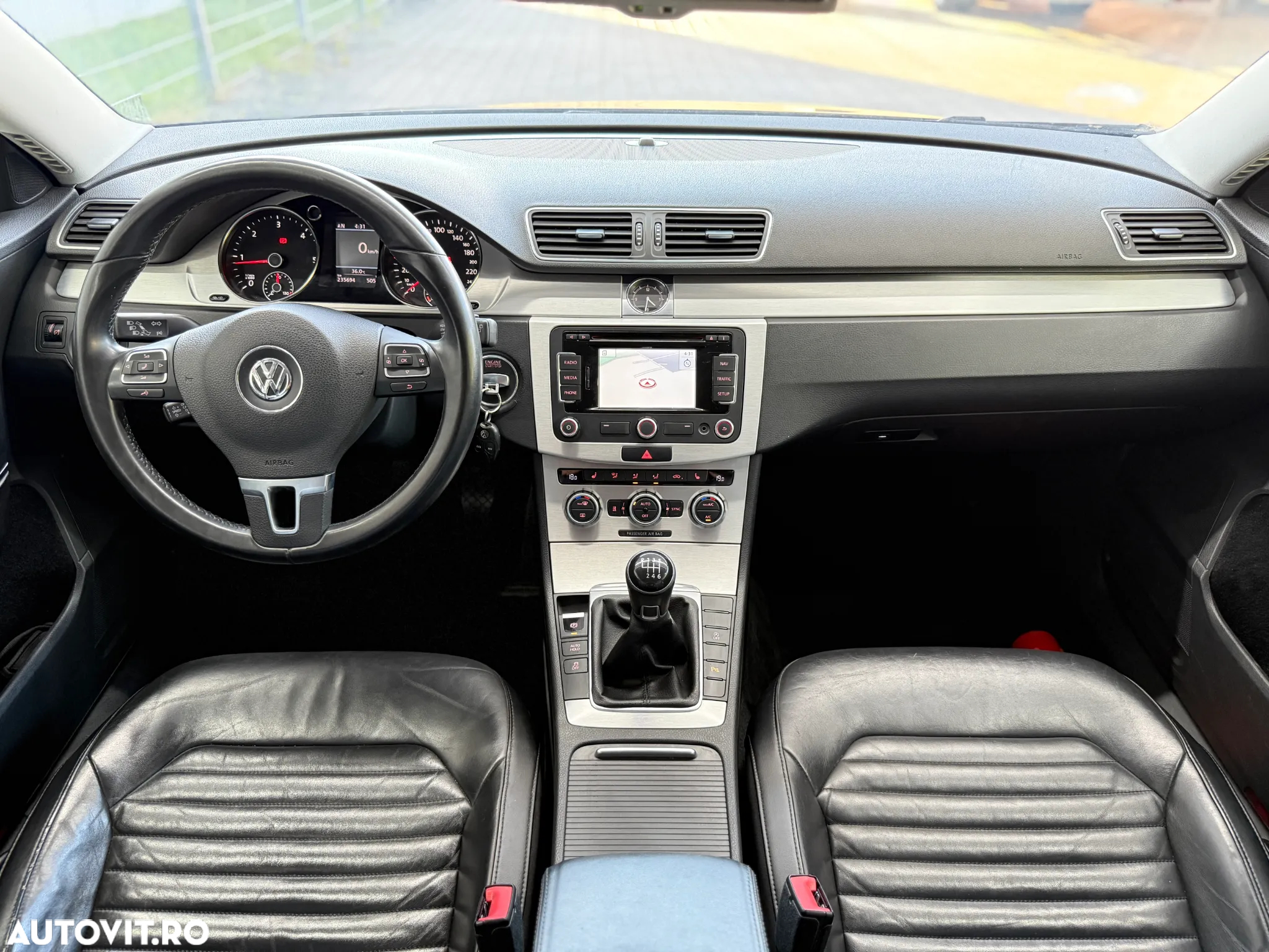 Volkswagen Passat Variant 2.0 TDI BlueMotion Technology Business Edition - 15