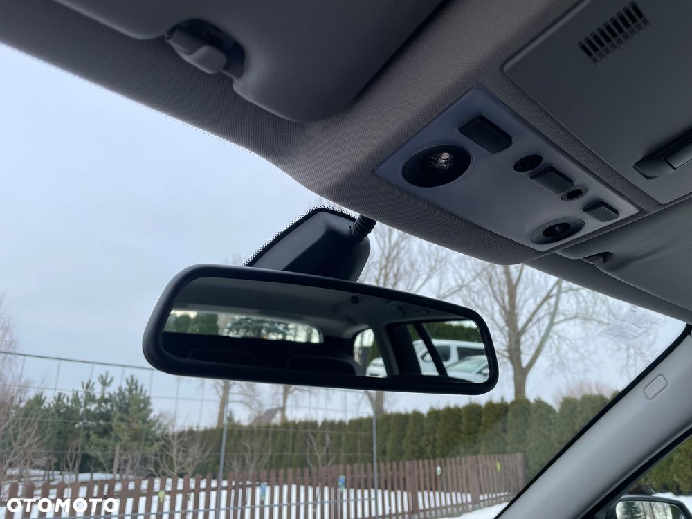 BMW Seria 5 520d Edition Lifestyle - 20