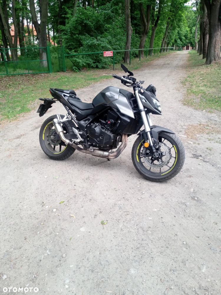 Honda CB - 3