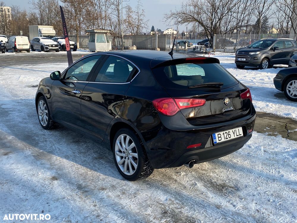 Alfa Romeo Giulietta 1.6 JTDM 16V - 6