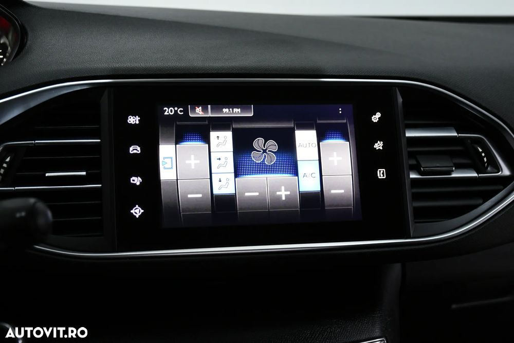 Peugeot 308 - 15