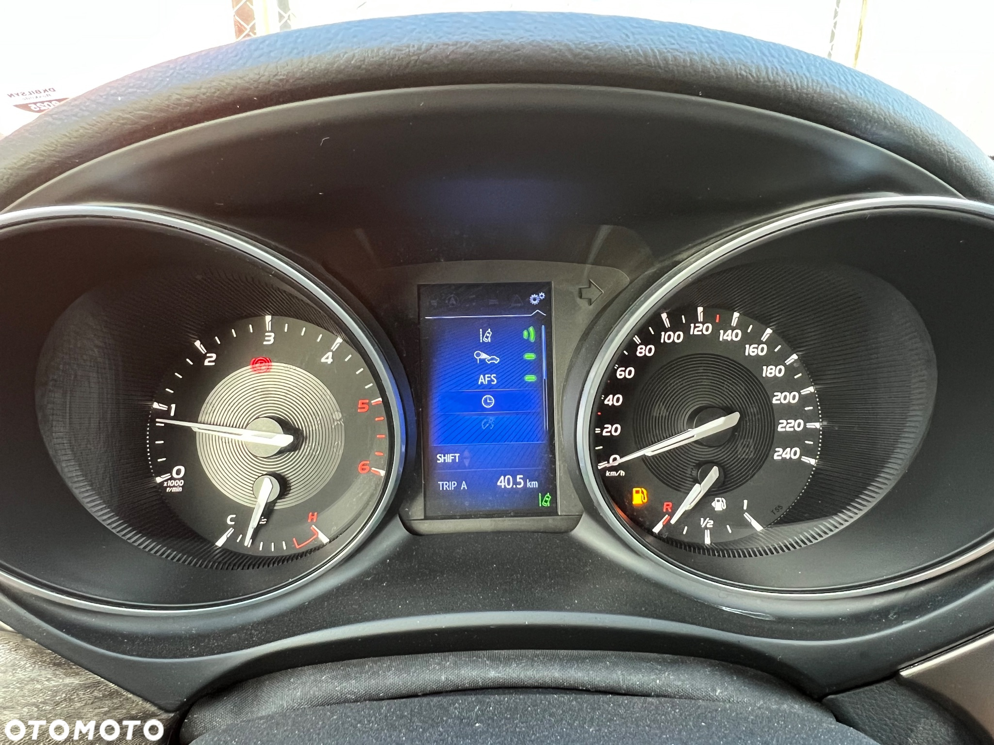 Toyota Avensis Touring Sports 2.0 D-4D Edition S+ - 16