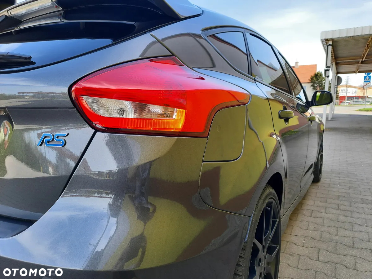 Ford Focus 2.3 EcoBoost RS - 23
