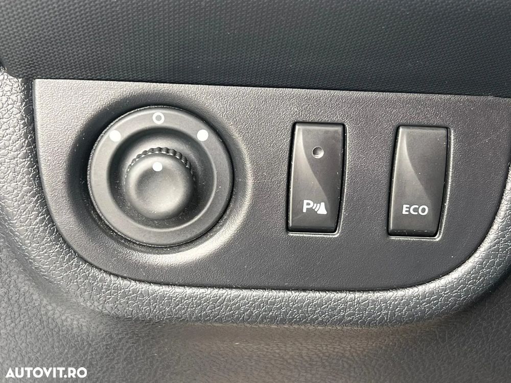 Dacia Logan 0.9 TCe Laureate - 21