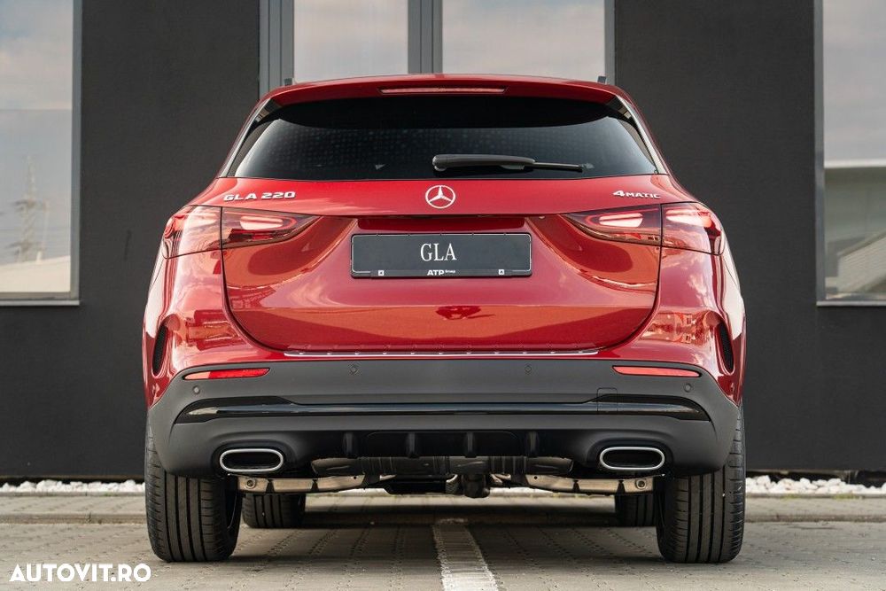 Mercedes-Benz GLA - 5