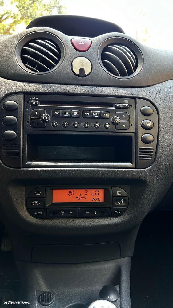 Citroën C2 1.4 HDi VTR - 10