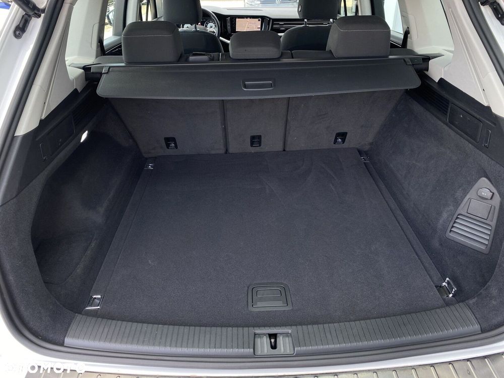 Volkswagen Touareg 3.0 V6 TDI 4Motion - 32