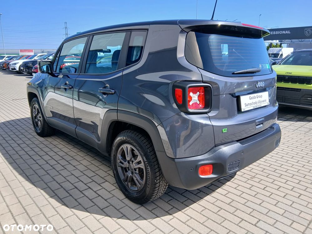 Jeep Renegade 1.5 T4 mHEV Longitude FWD S&S DCT - 10