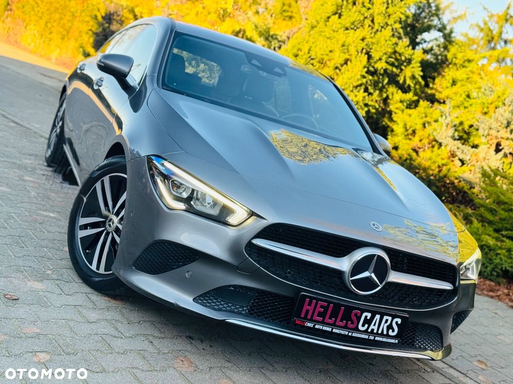Mercedes-Benz CLA - 12