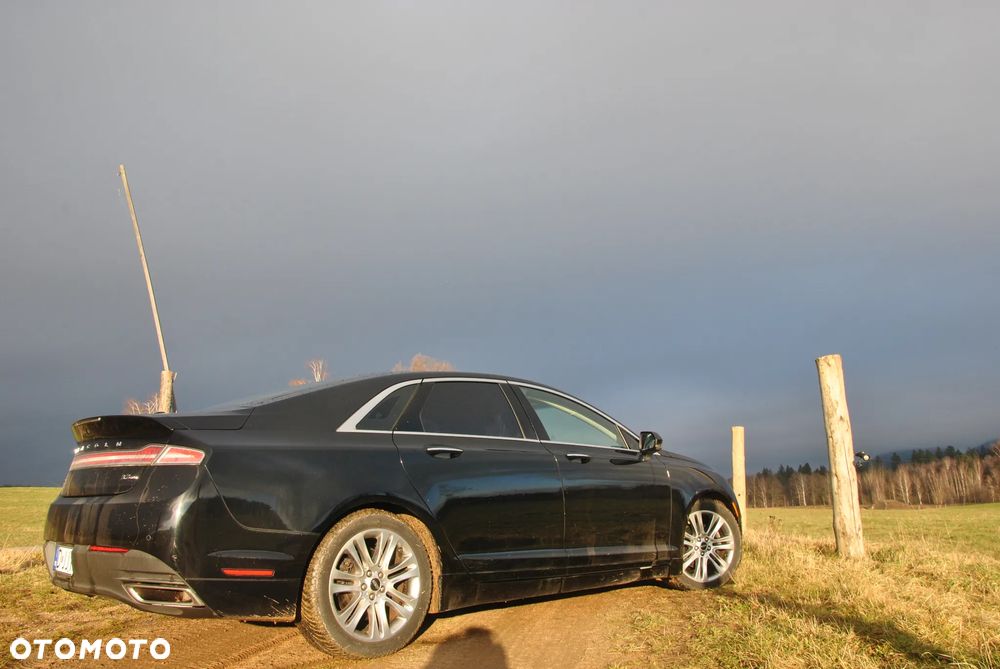 Lincoln MKZ - 13