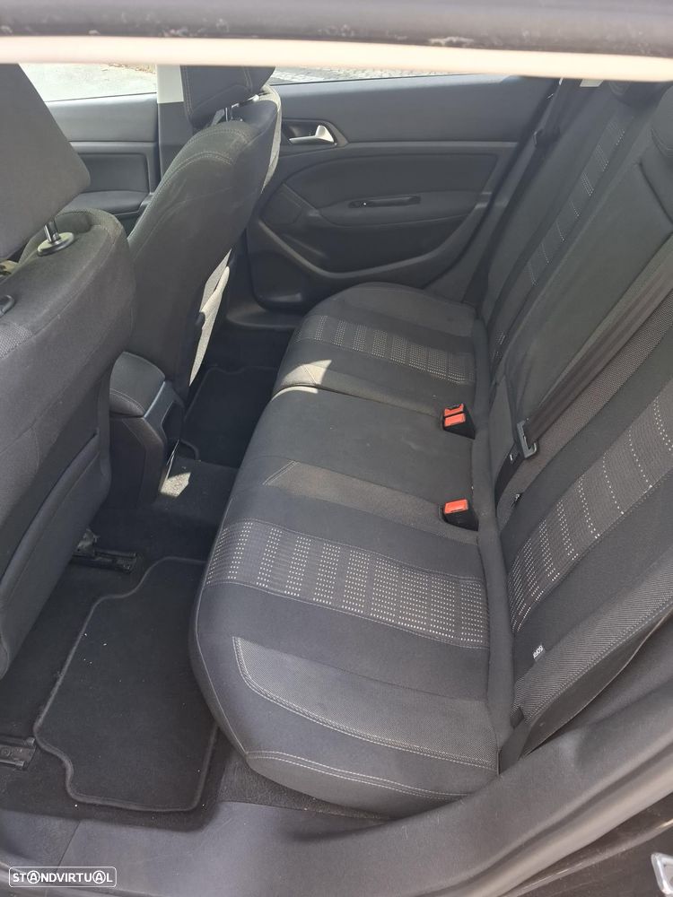 Peugeot 308 SW - 4