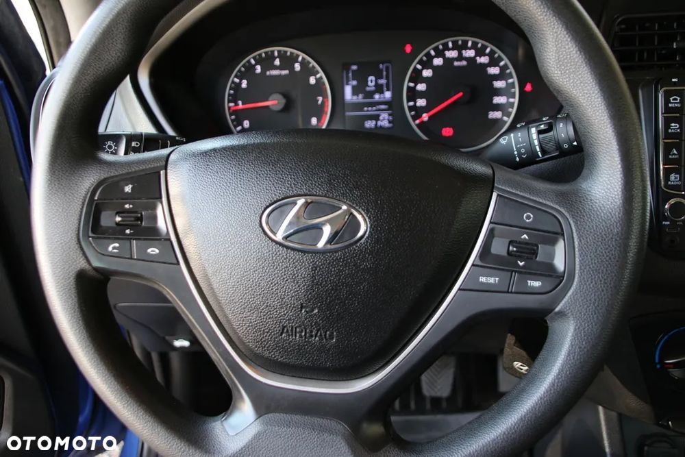 Hyundai i20 blue 1.2 Select - 13