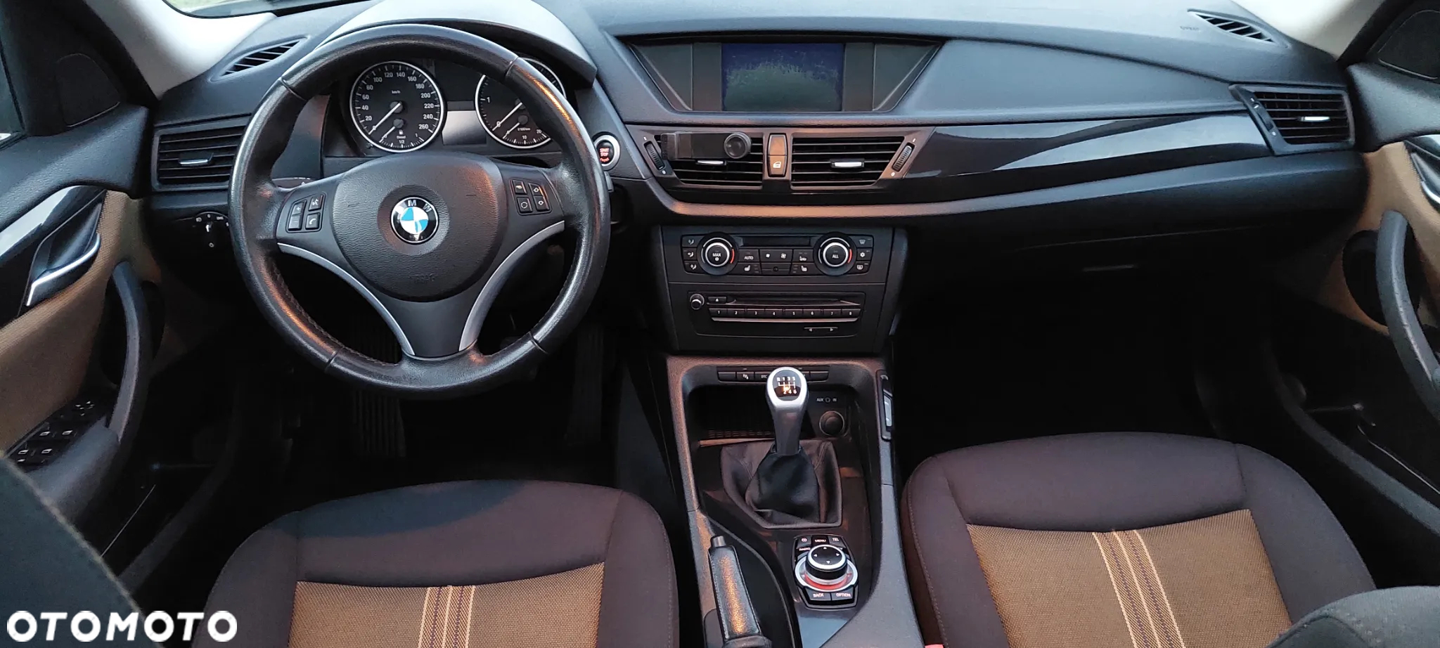 BMW X1 xDrive20d - 15