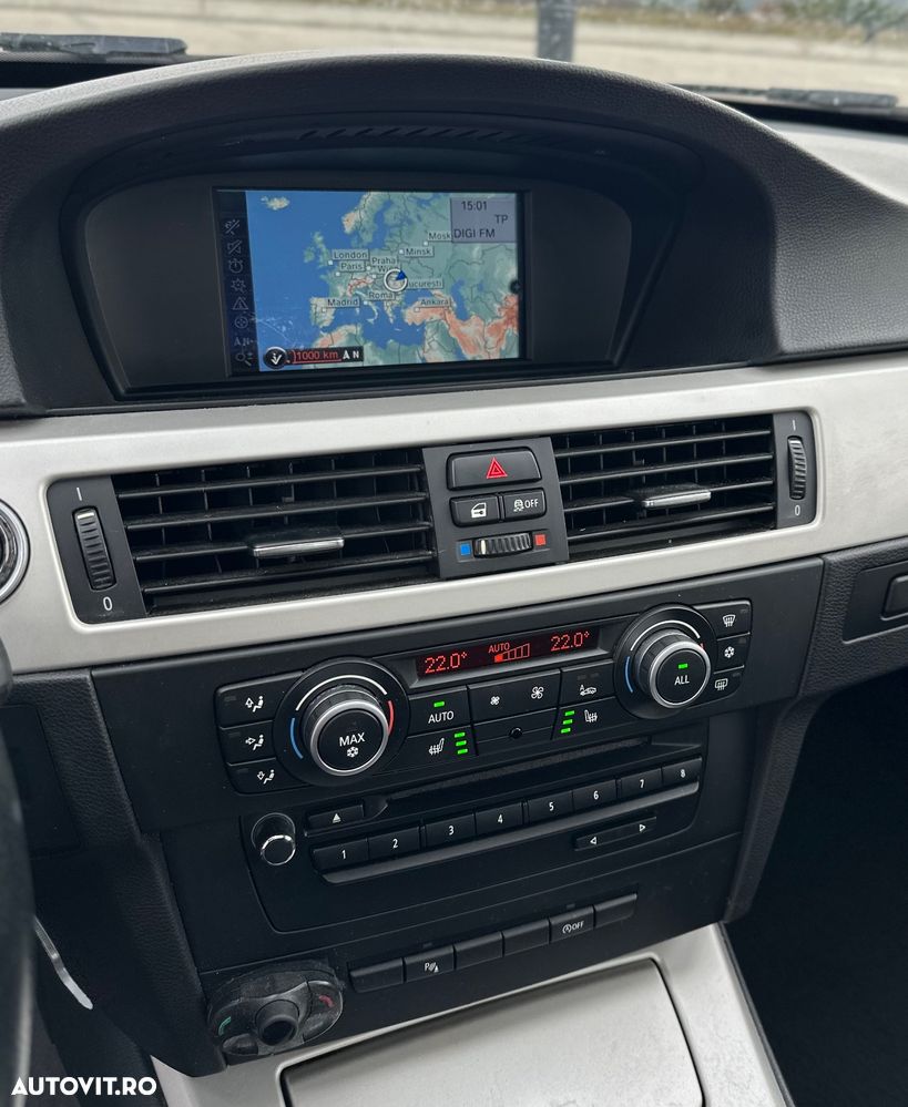 BMW Seria 3 318d DPF Edition Sport - 11