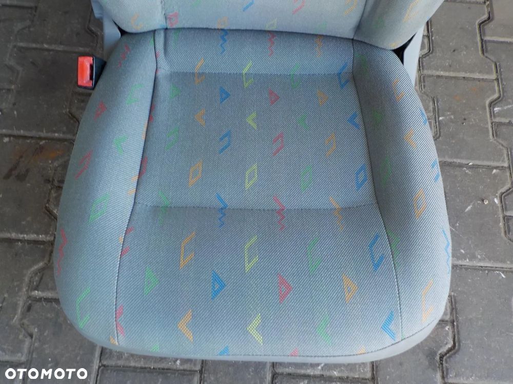 VW T5 FOTEL SIEDZENIE KIEROWCY INKA - 3