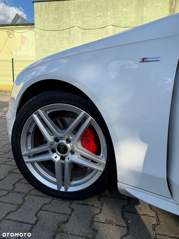 Audi A4 Avant - 15