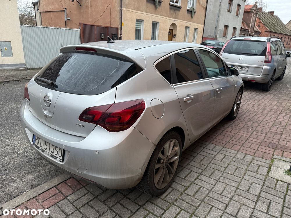 Opel Astra 1.7 CDTI Cosmo - 5