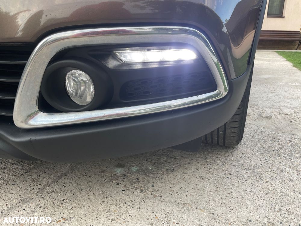 Renault Captur - 13
