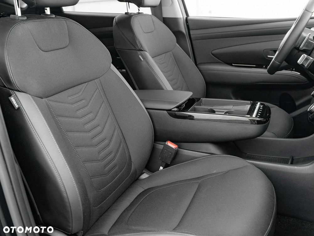 Hyundai Tucson - 33
