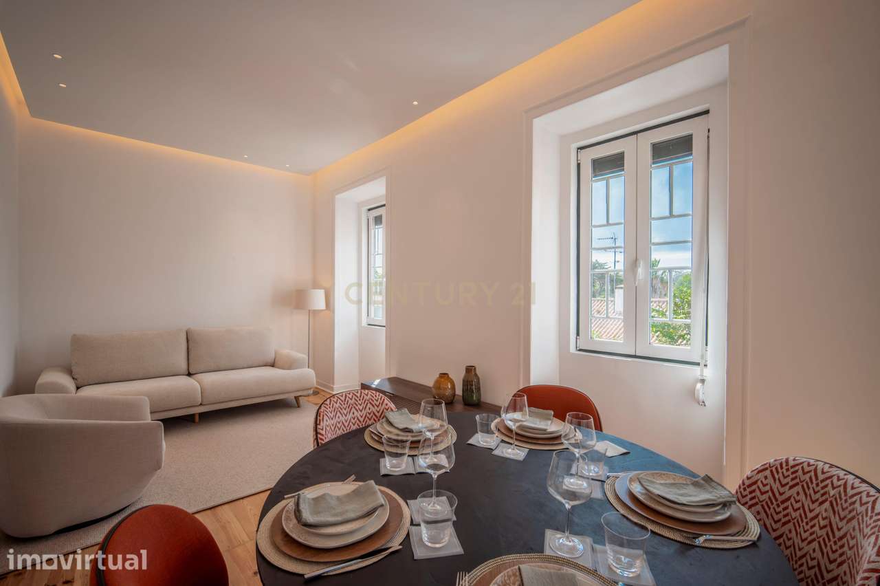 Apartamento T4 com Terraço e Jardim Privativo no Centro de Cascais - Grande imagem: 4/29