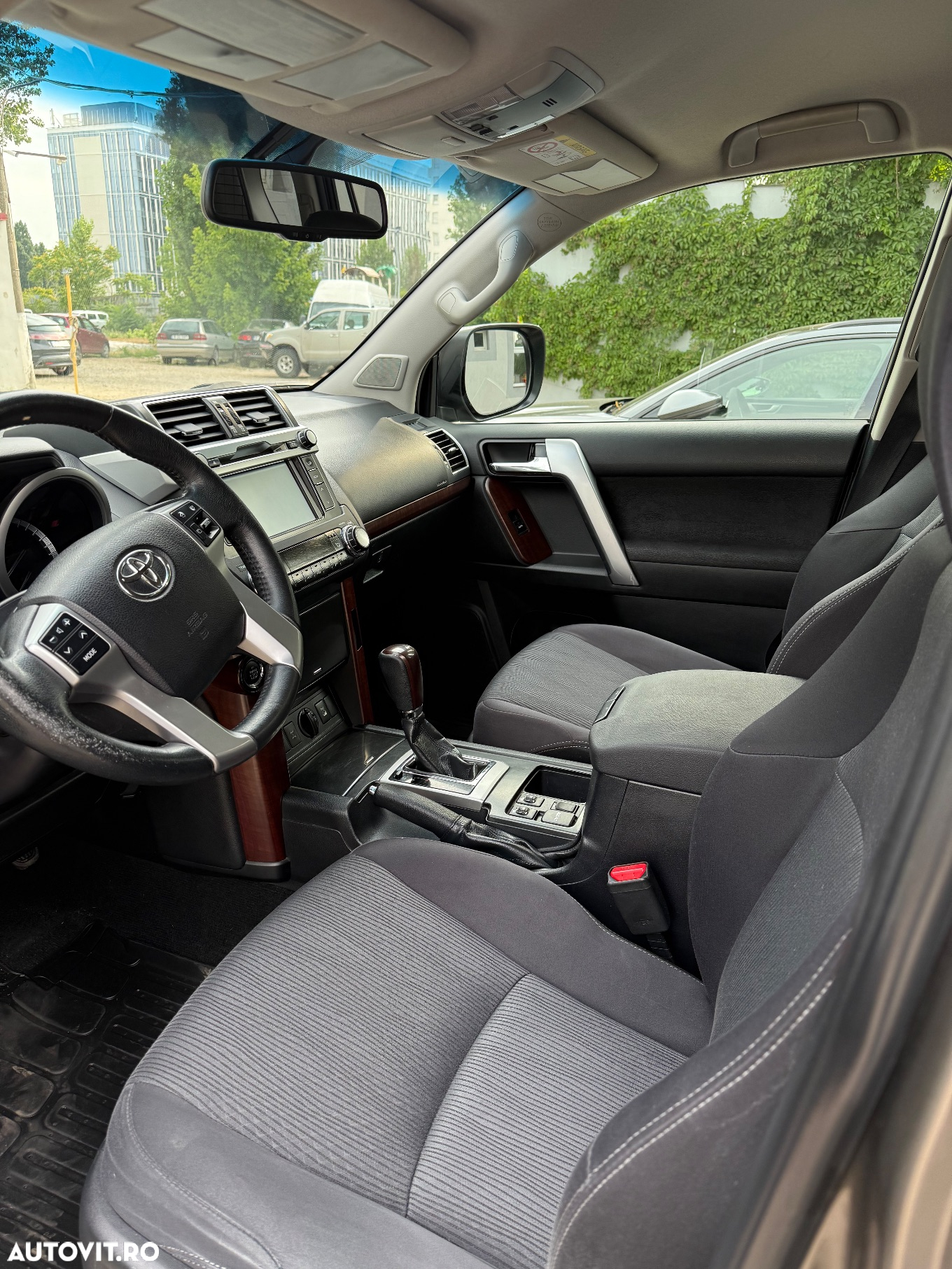 Toyota Land Cruiser 3.0l Turbo D-4D Aut. Luxury - 23