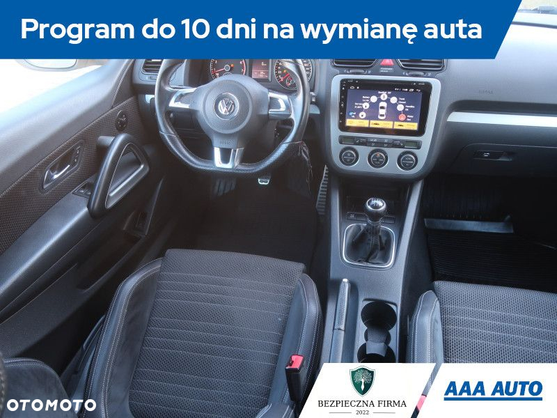 Volkswagen Scirocco - 8