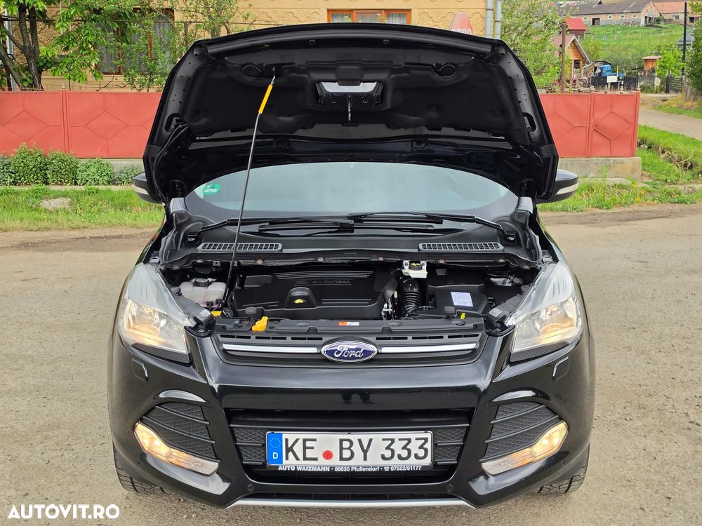 Ford Kuga 2.0 TDCi 2x4 Business Edition - 40